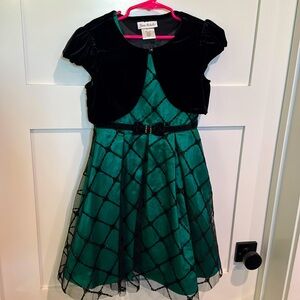 Girls Jona Michelle holiday formal dress in green, size 6.